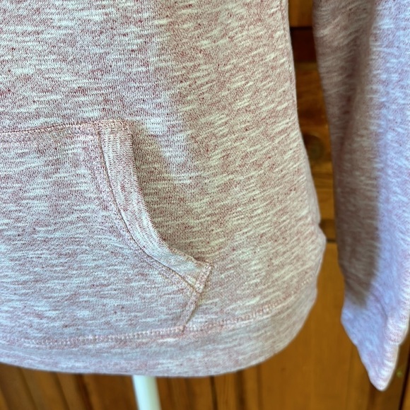 Vacationland Wear Graphic Hooded Sweatshirt Heathered Red w Kangaroo Pocket S - Picture 7 of 13